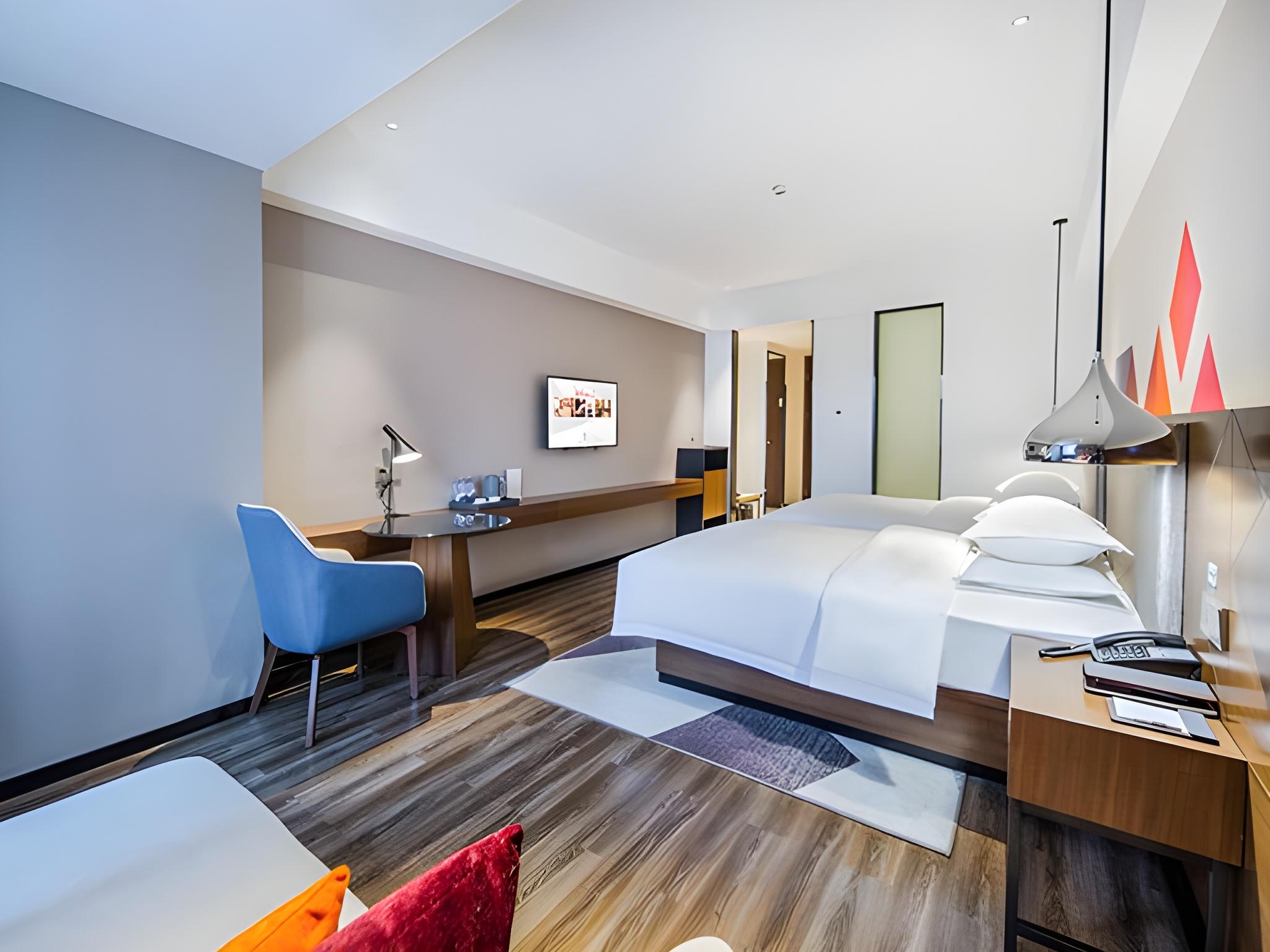 Comfort, Twin Beds
