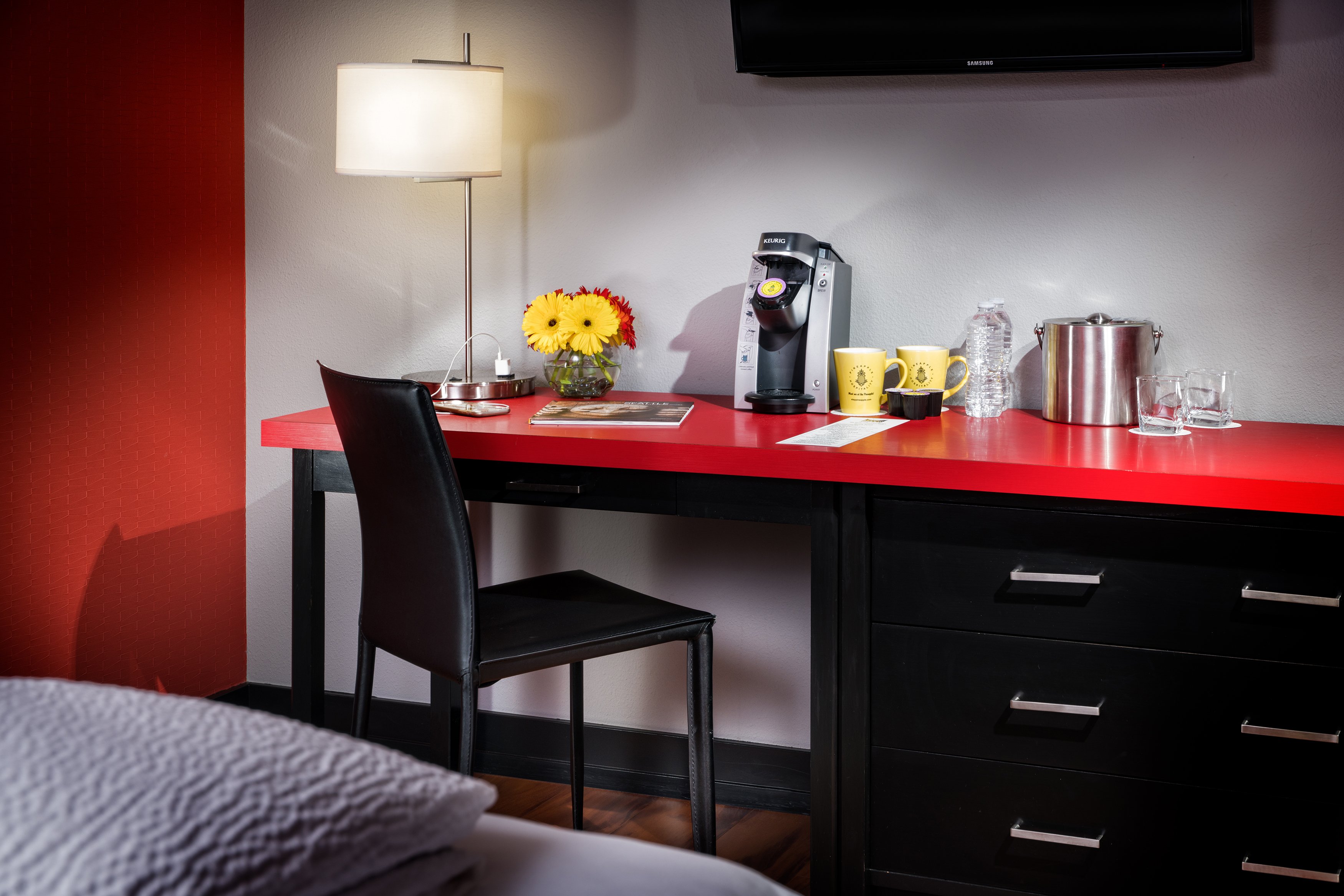 Staypineapple Hotel FIVE Downtown Seattle 18/51