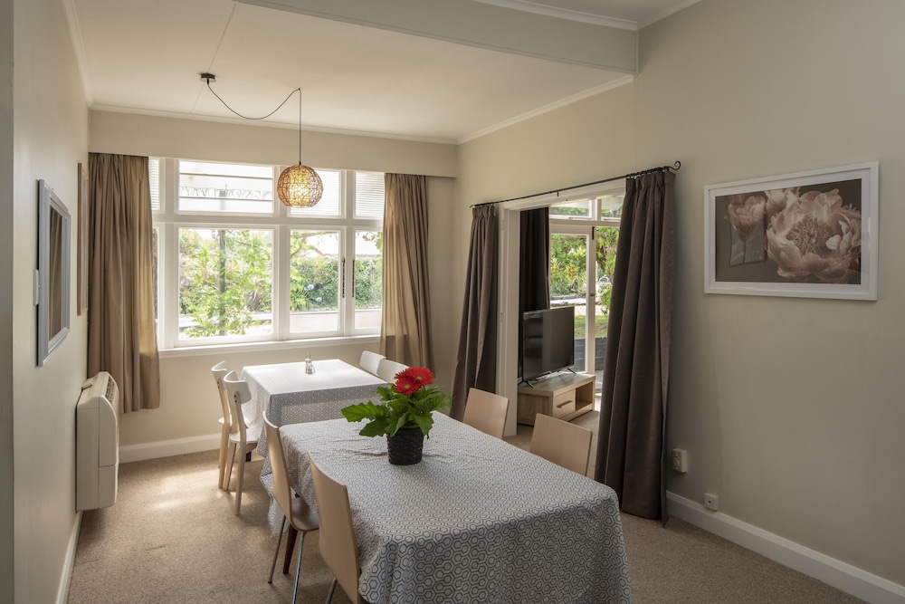 U Studios Masterton, SureStay Collection by Best Western 27/49
