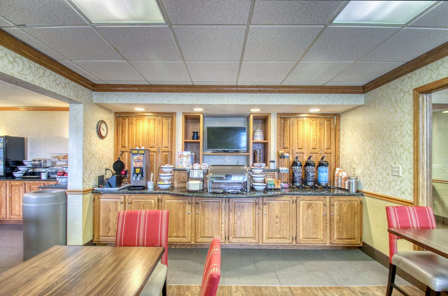Comfort Inn Fond Du Lac 33/44