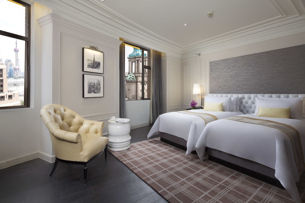 Hotel Golden Tulip Bund New Asia 22/53