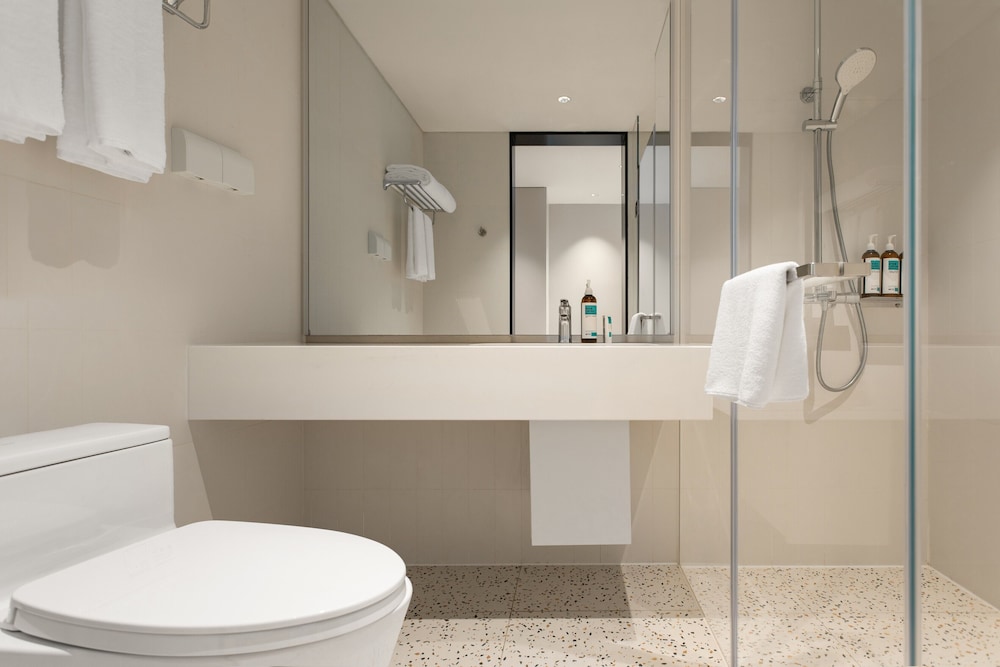 Stey Qianhai Hotel & Apartment 65/66