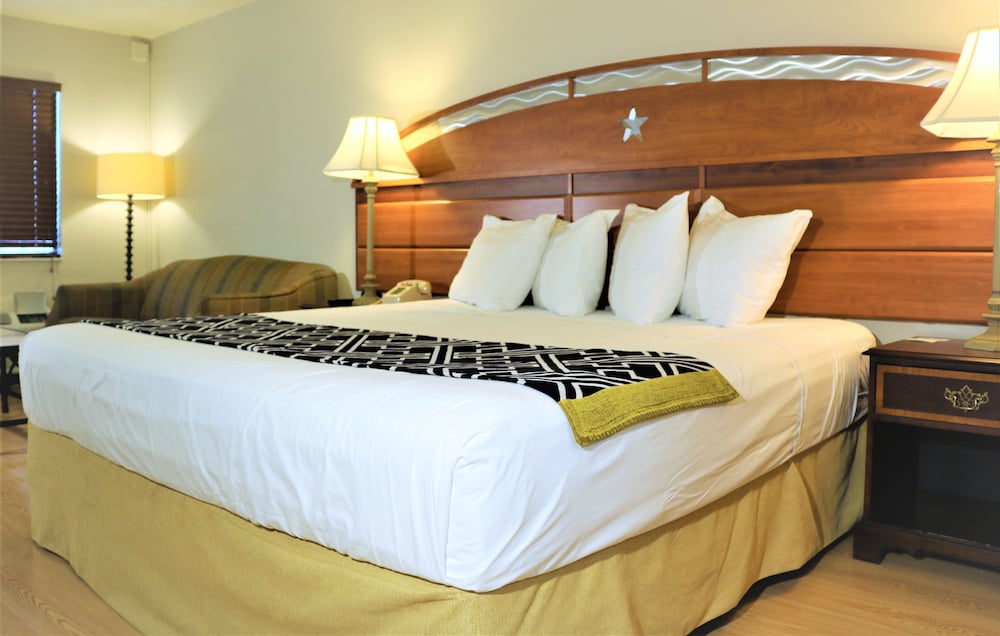 Monte Carlo Inn - Near Disney 9/50