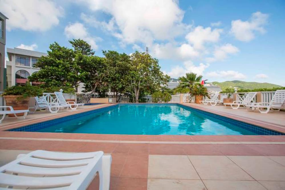 Marias By the Sea Hotel 43/44