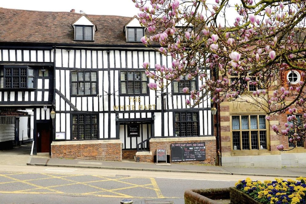 The White Hart Hotel 2/56