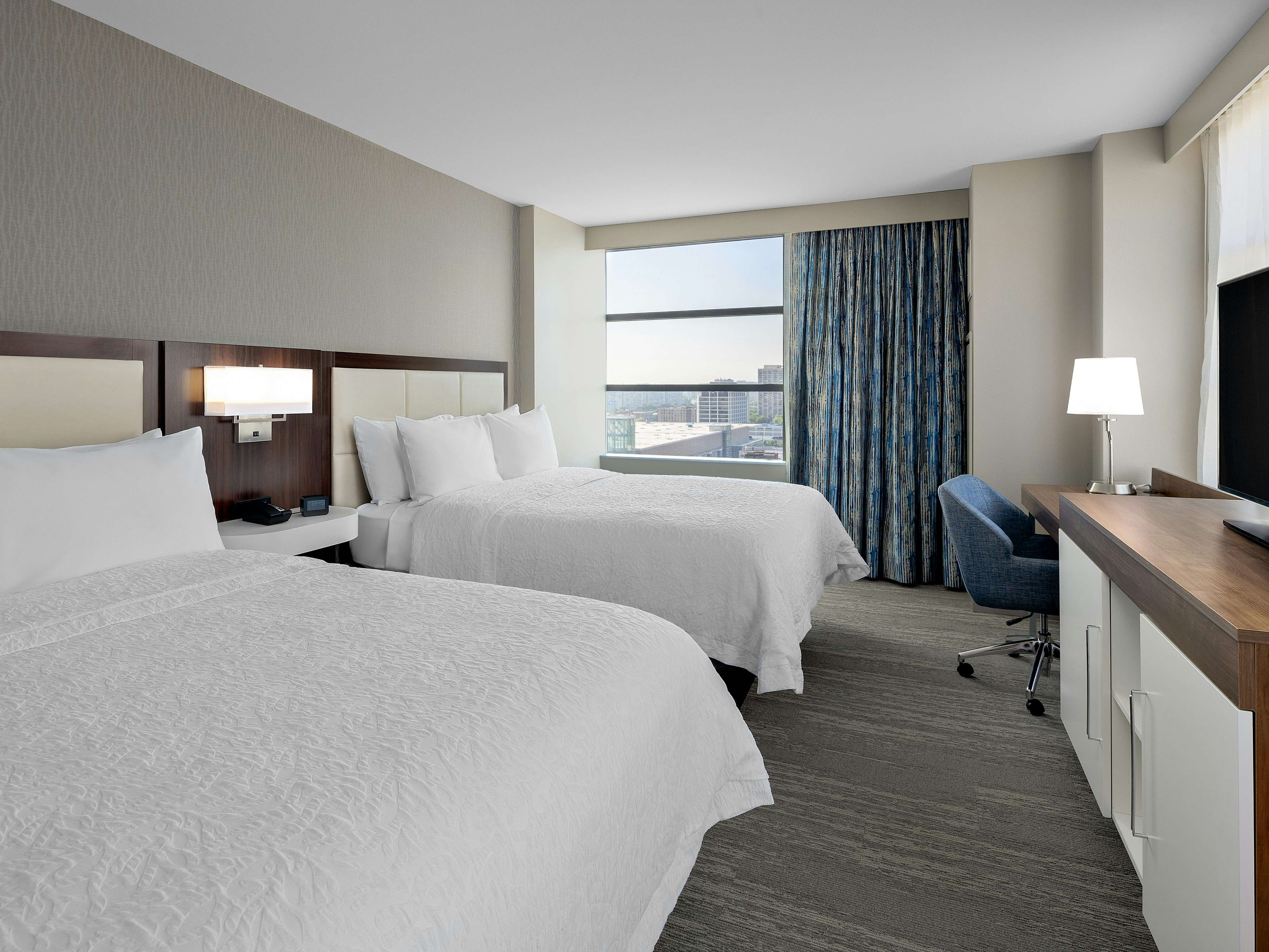 Hampton Inn Chicago Mccormick Place Il 26/80
