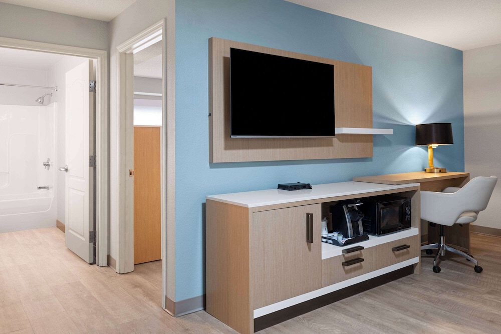 Wyndham Garden Otsego-Minneapolis 48/57