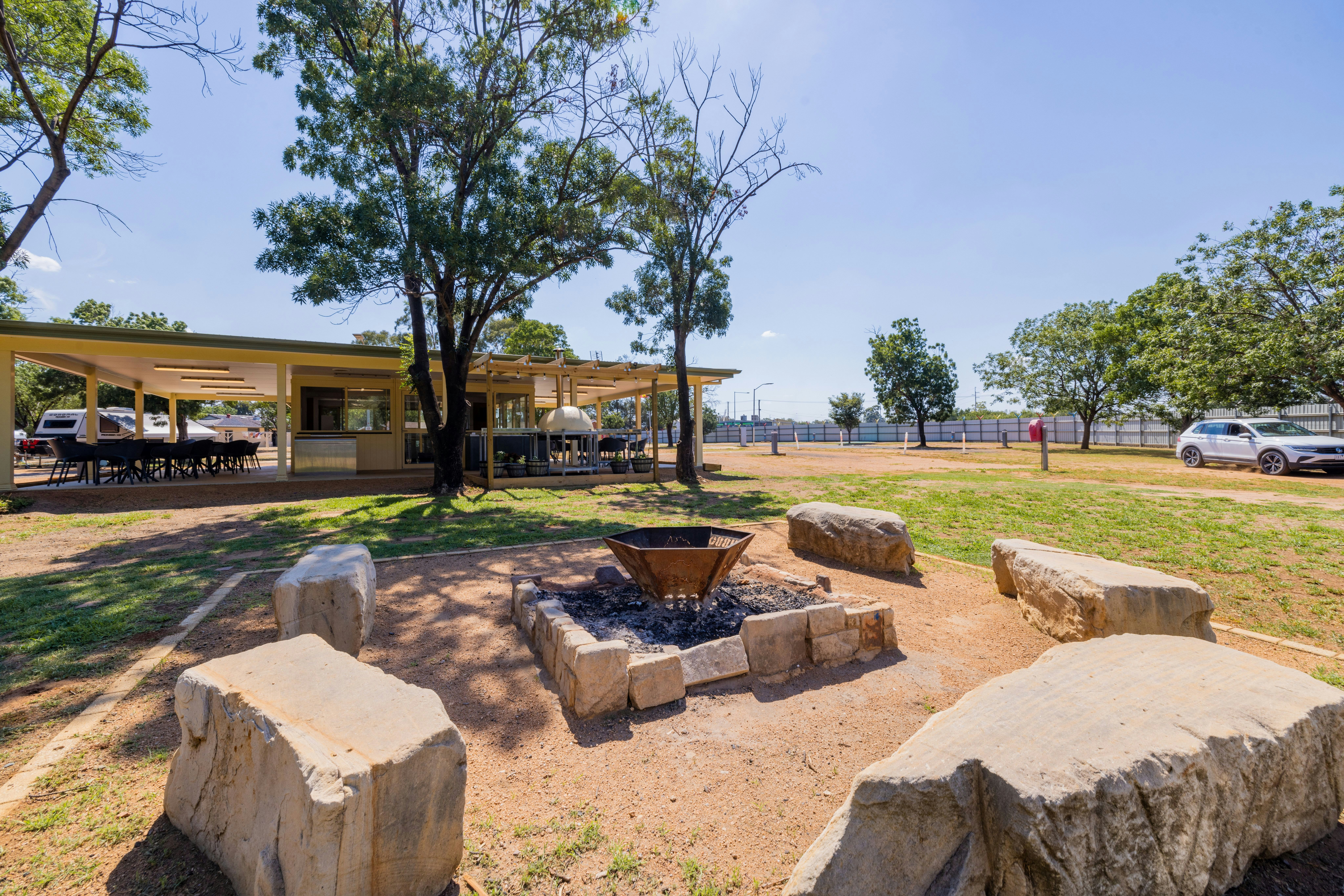 Nrma Dubbo Holiday Park 4/6