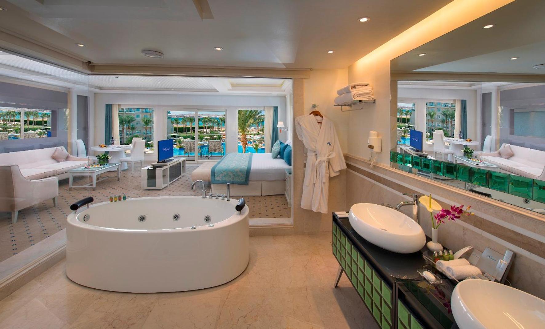 Majestic, Vip, Suite, Pool View, Sea View