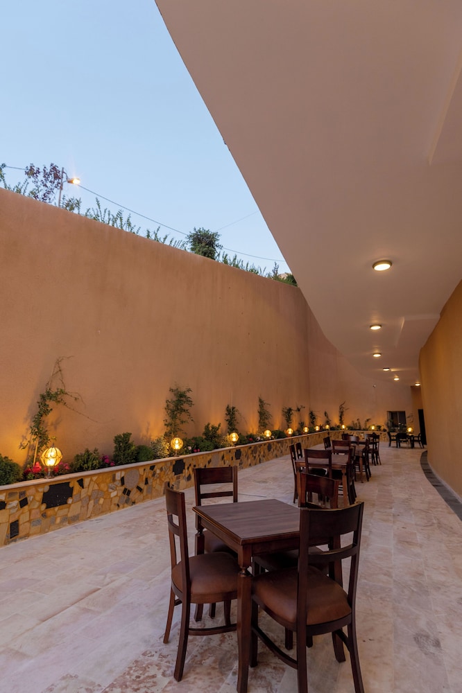 Petra Legacy Luxury Hotel 38/50