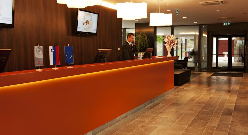 Zdraviliski Dvor Adults only +14 8/62