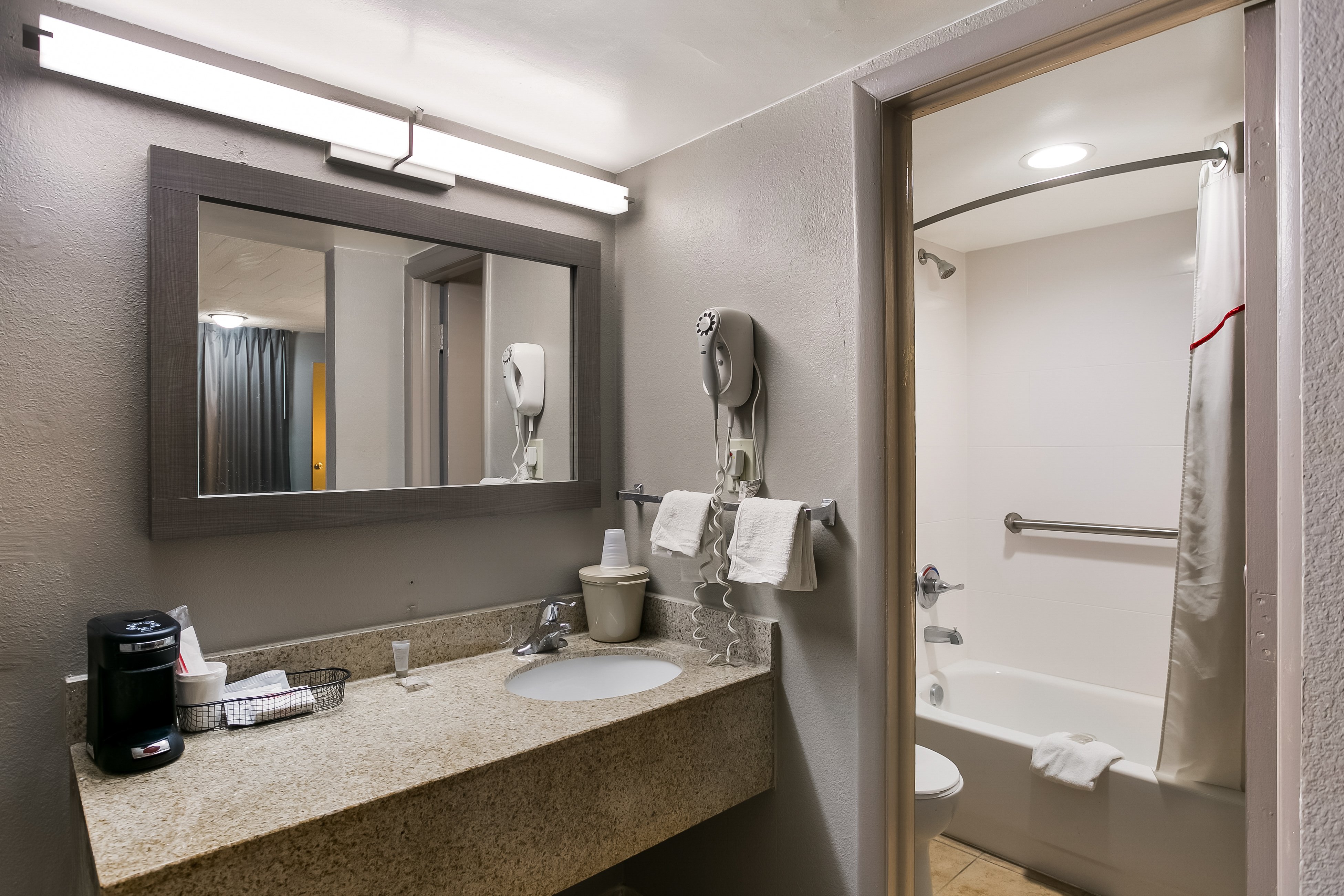 Red Roof Inn Baltimore (ex Days Inn By Wyndham Baltimore West Security Blvd) 19/20