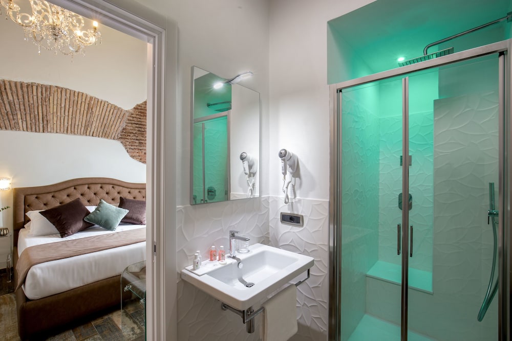 MySuite Tower Pantheon 27/28