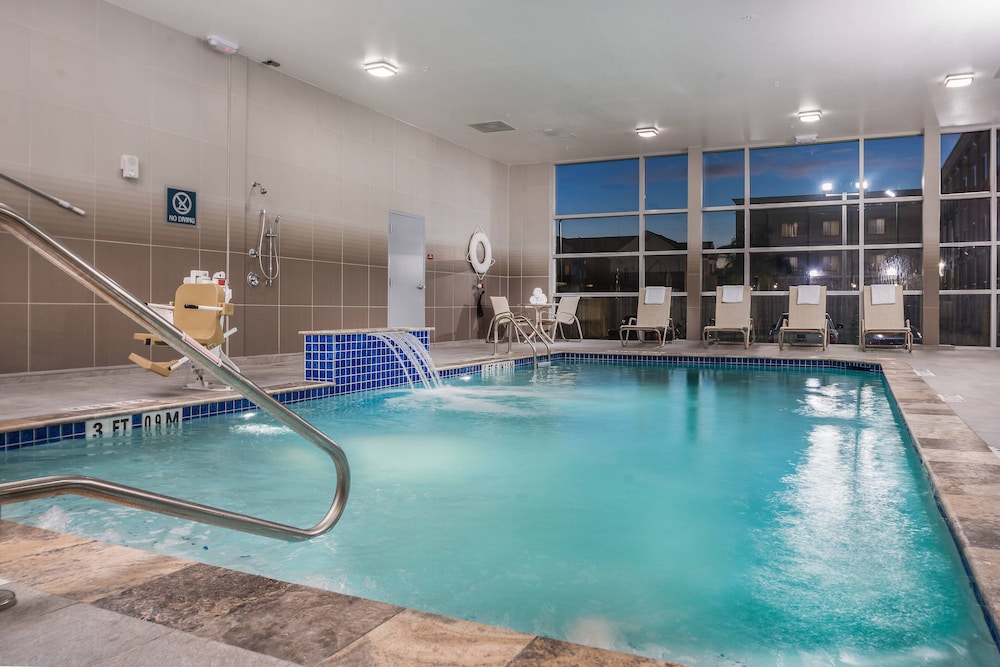 FOUR POINTS BY SHERATON HOUSTON INTERCONTINENTAL AIRPORT 15/39