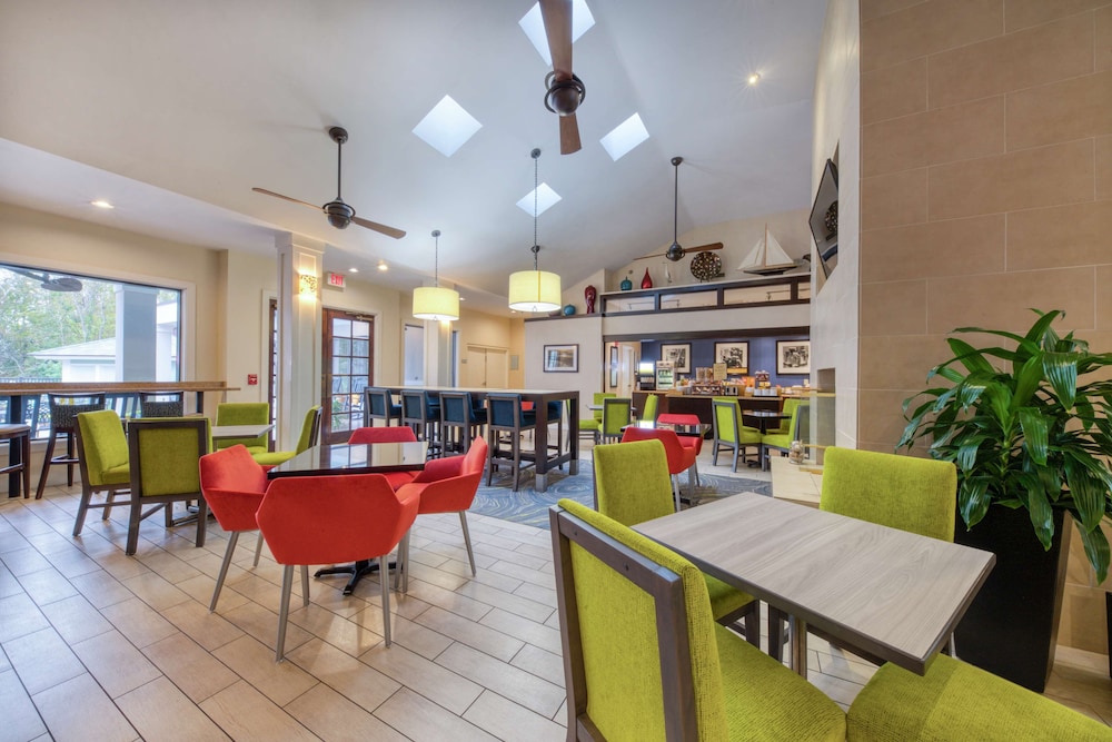 Hampton Inn And Suites Wilmington-Wrightsville Beach 58/74