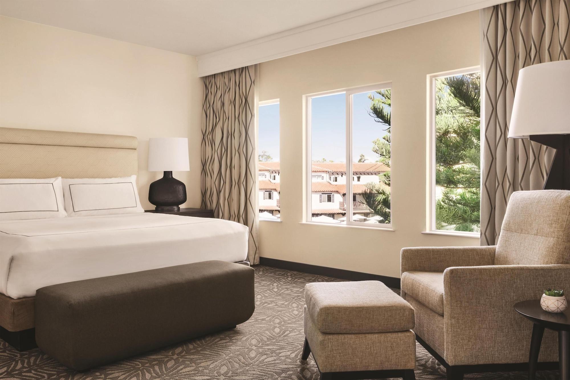 Presidential, Suite, Multiple Beds, Pool View