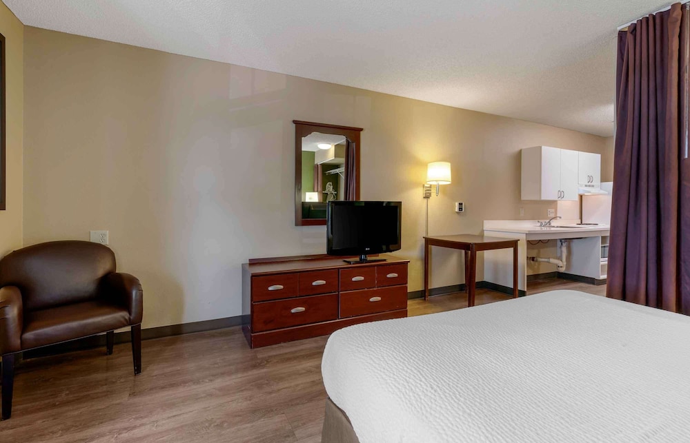 Extended Stay America Sacramento - Elk Grove 26/52