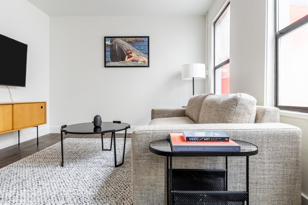 Reside Seattle Downtown, a Wyndham Residence 40/61