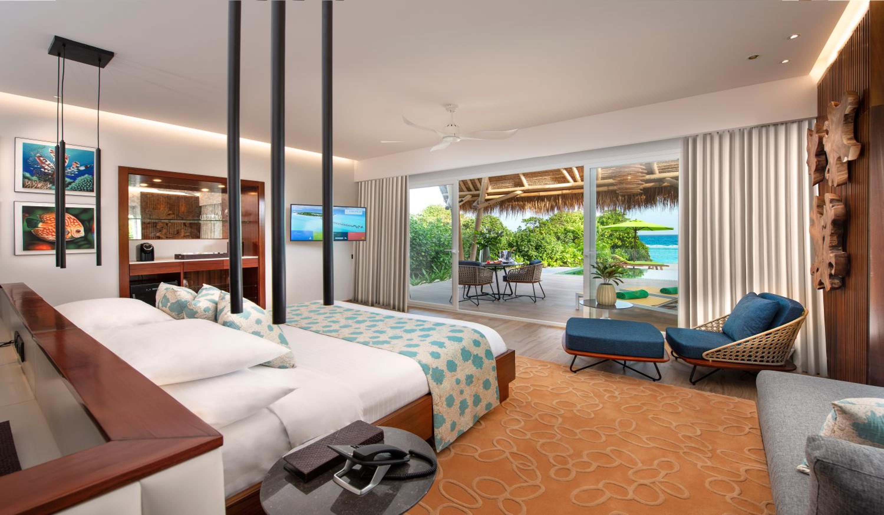 BEACH VILLA WITH POOL.-Transfer Excluded