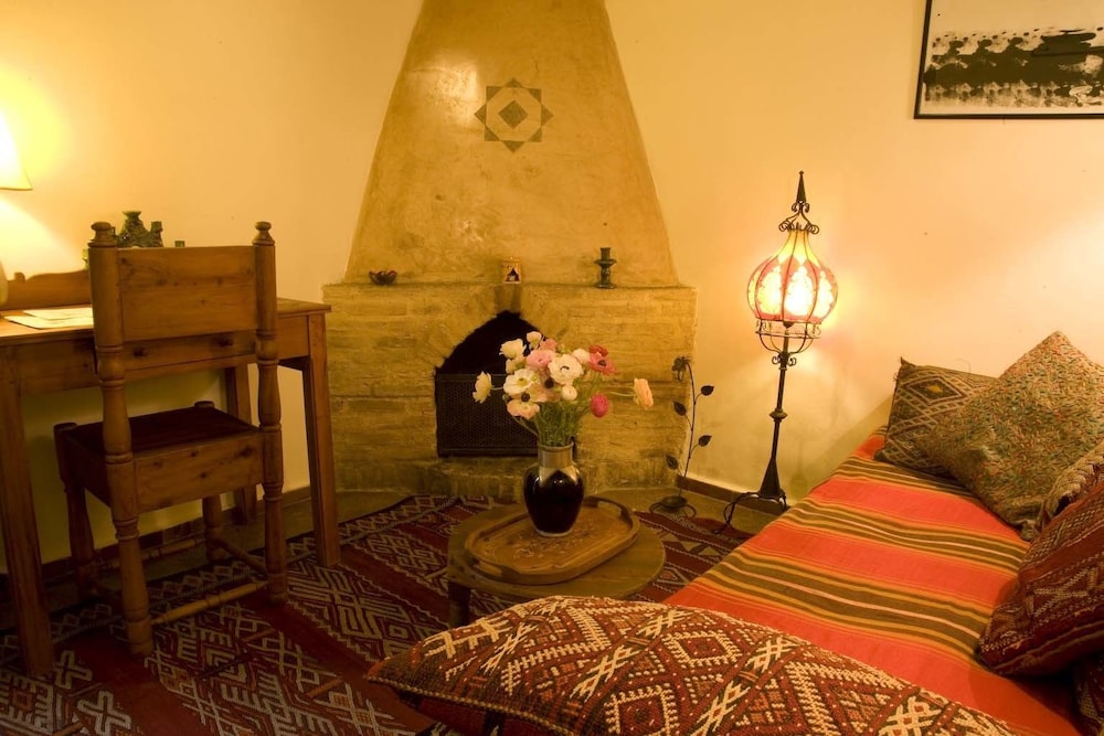 Riad Al Bartal 36/50