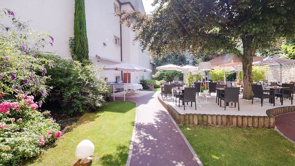 Hotel Philippe Le Bon 74/79