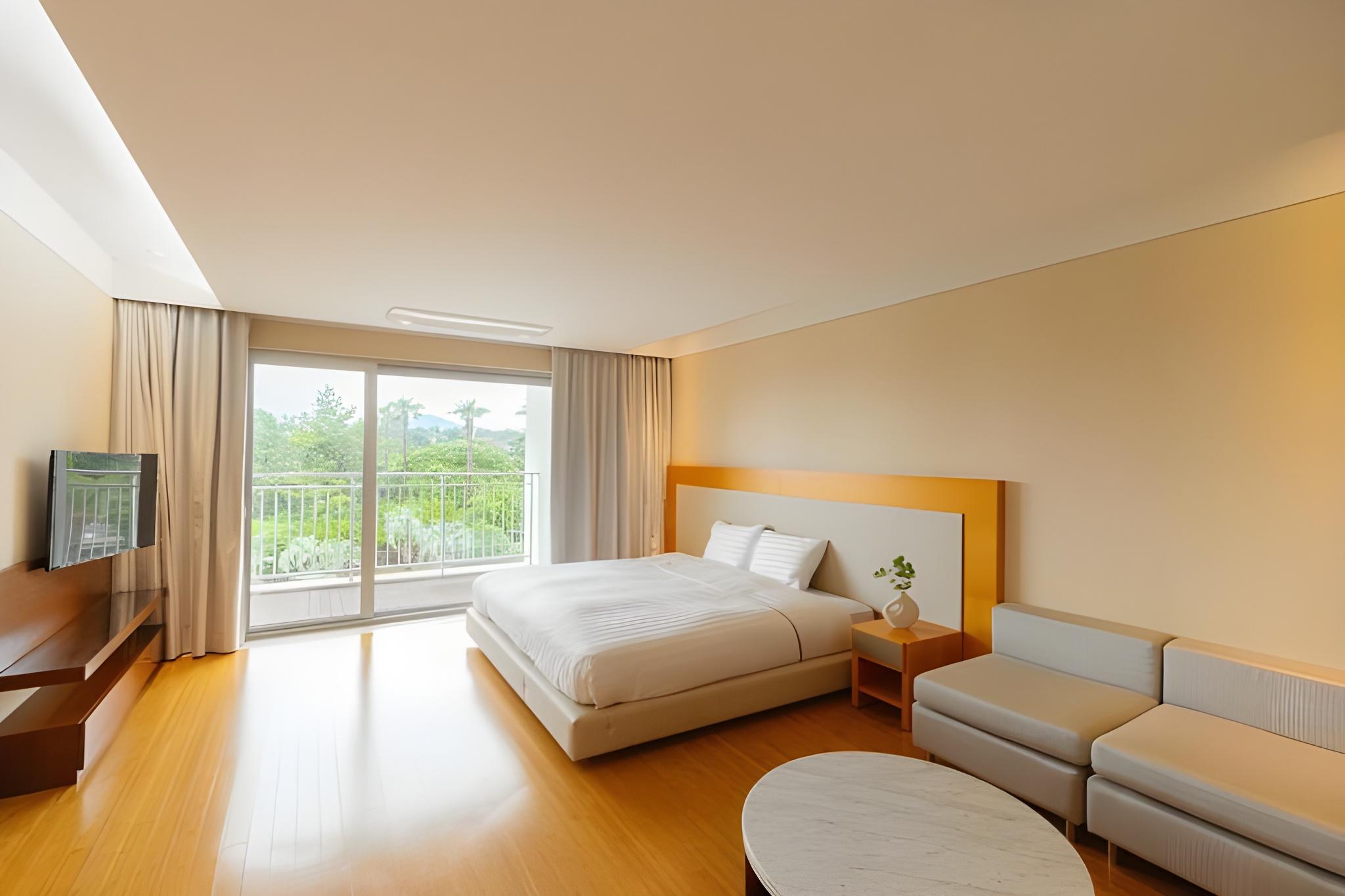 Deluxe, Suite, Double Bed