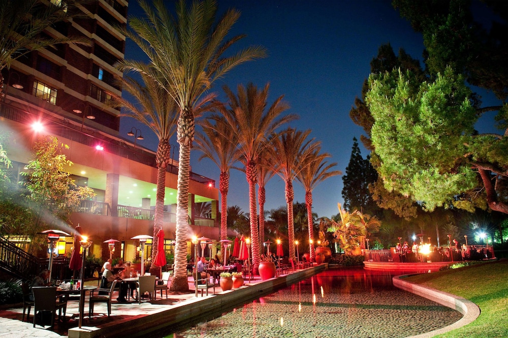 Pacific Palms Resort 41/50