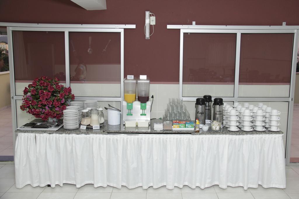Contagem Centro Hotel 6/42