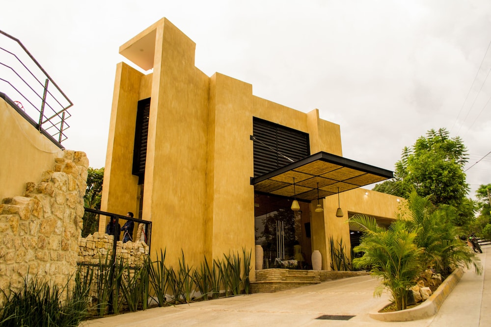 Hotel La Casa de Adobe 5/76