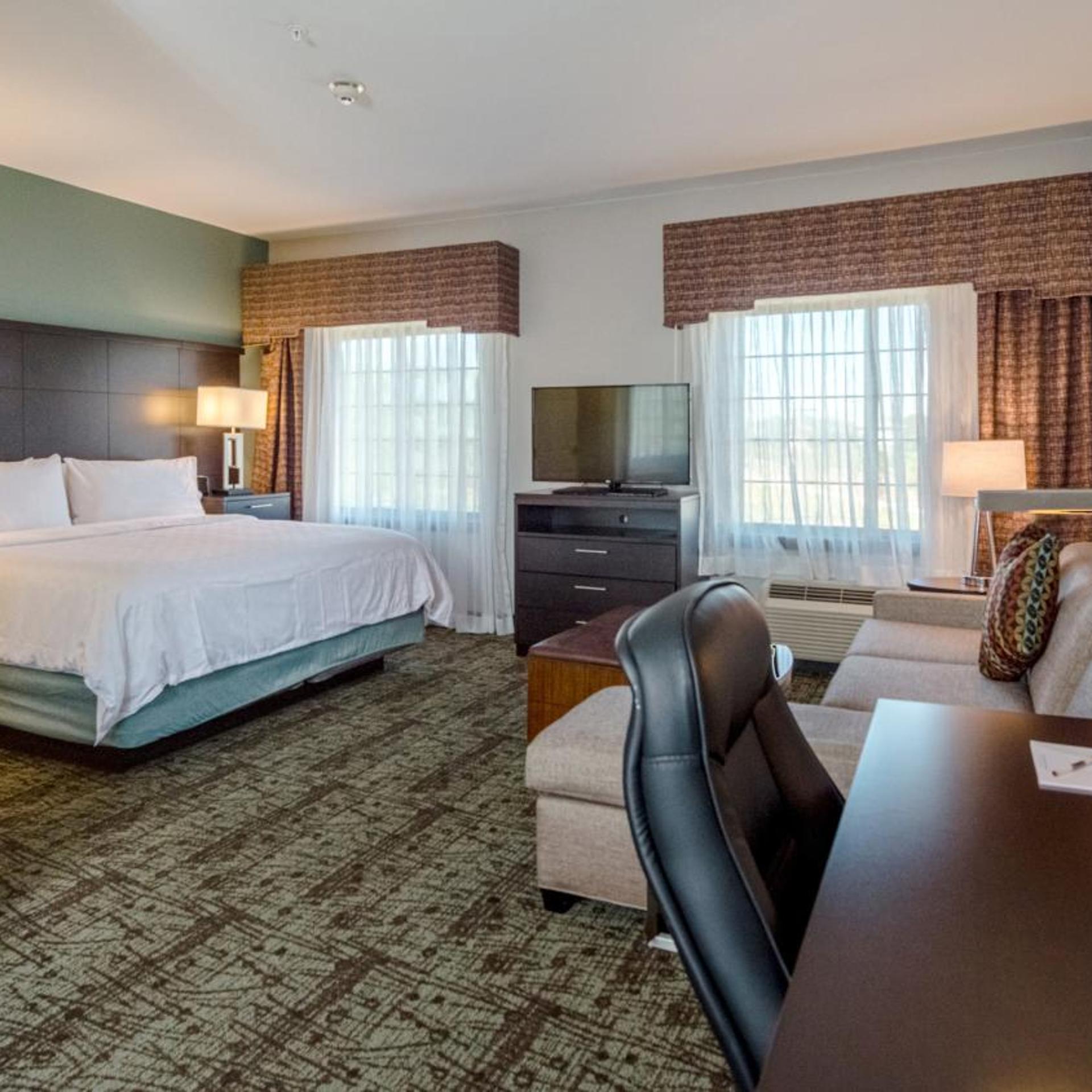 Studio, Suite, King Bed, Queen Bed