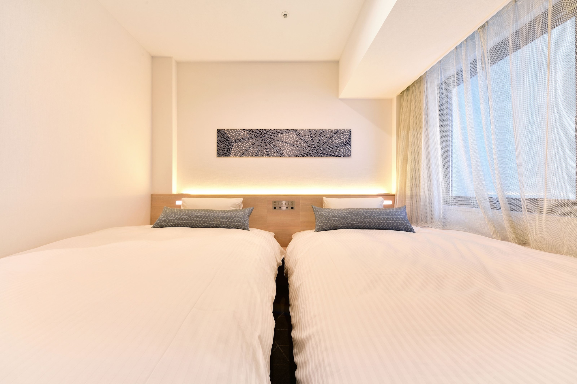 STANDARD, TWIN BEDS