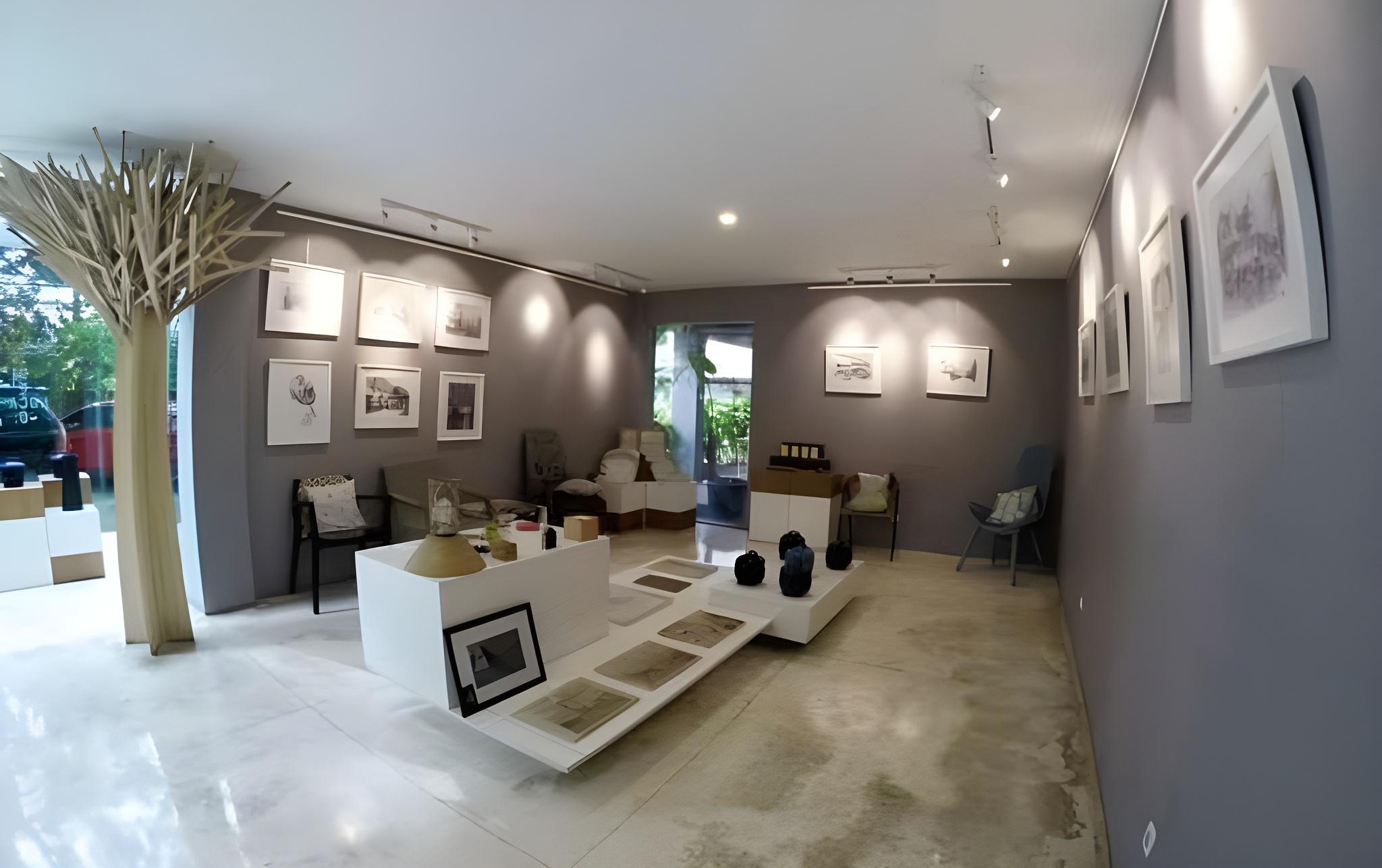 2510 Urban Living 12/33