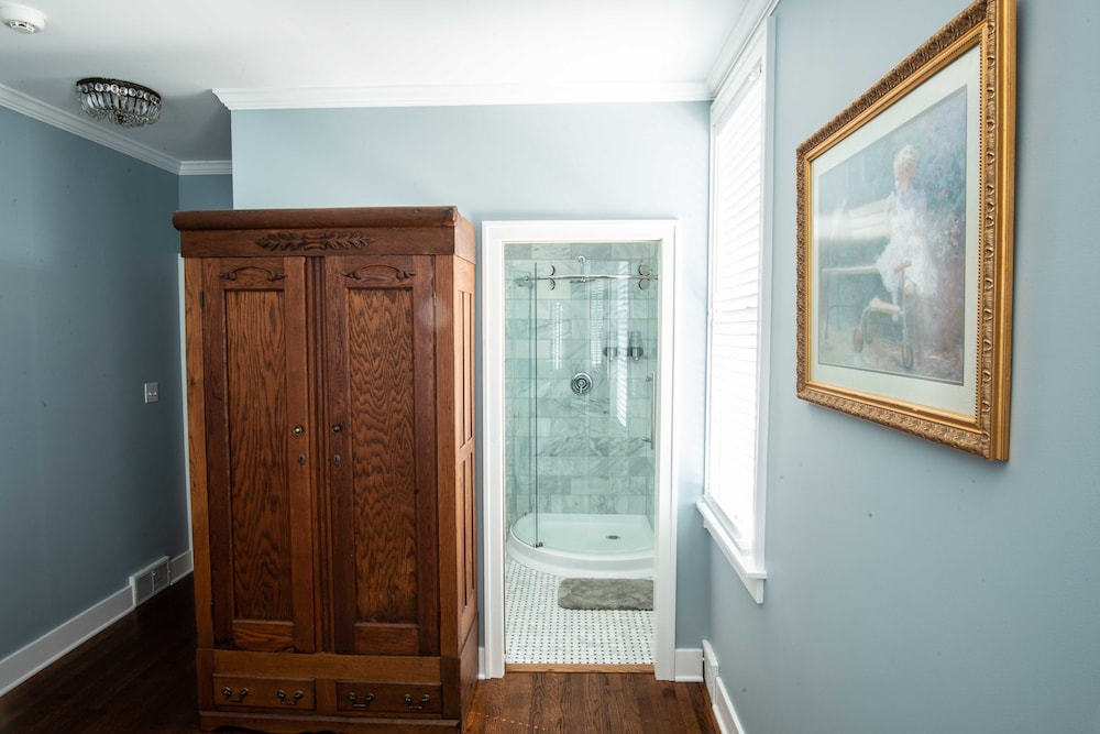 Valparaiso Inn Bed & Breakfast 11/39
