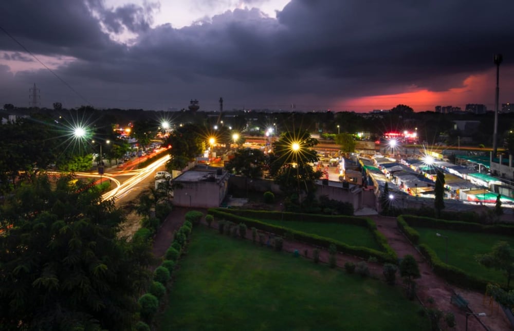 Hotel Shrimad Residency 16/16