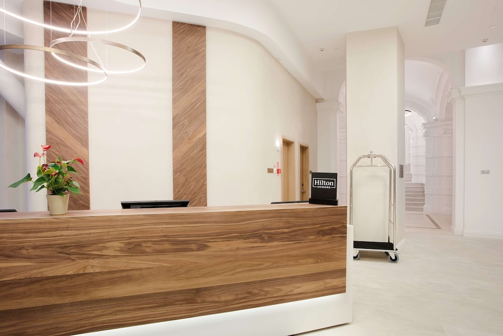 Hilton Garden Inn Bucharest Old Town 17/87