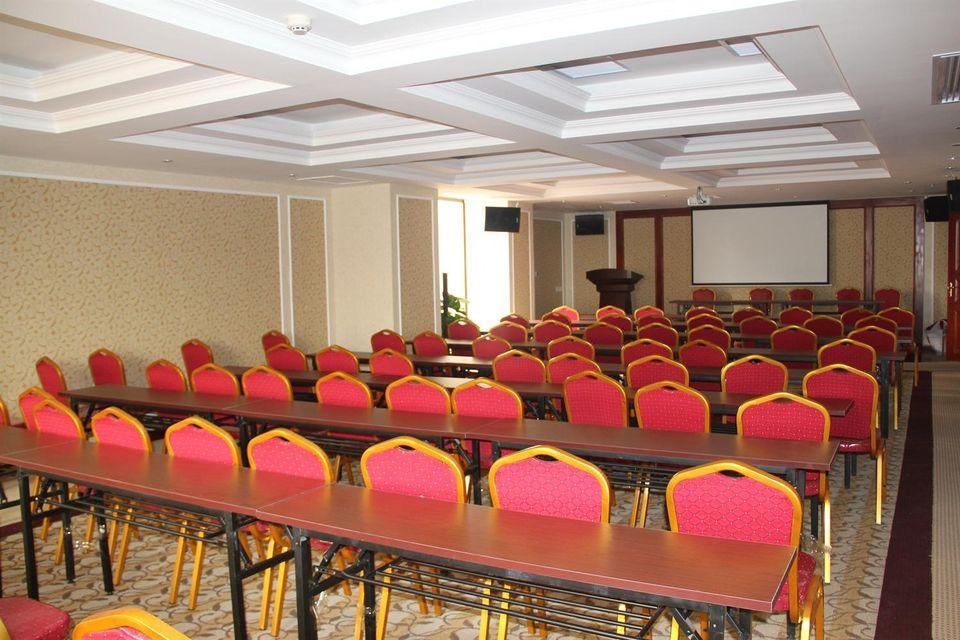 Vienna Hotel(Shenzhen Yanchuan Road Branch) 30/35