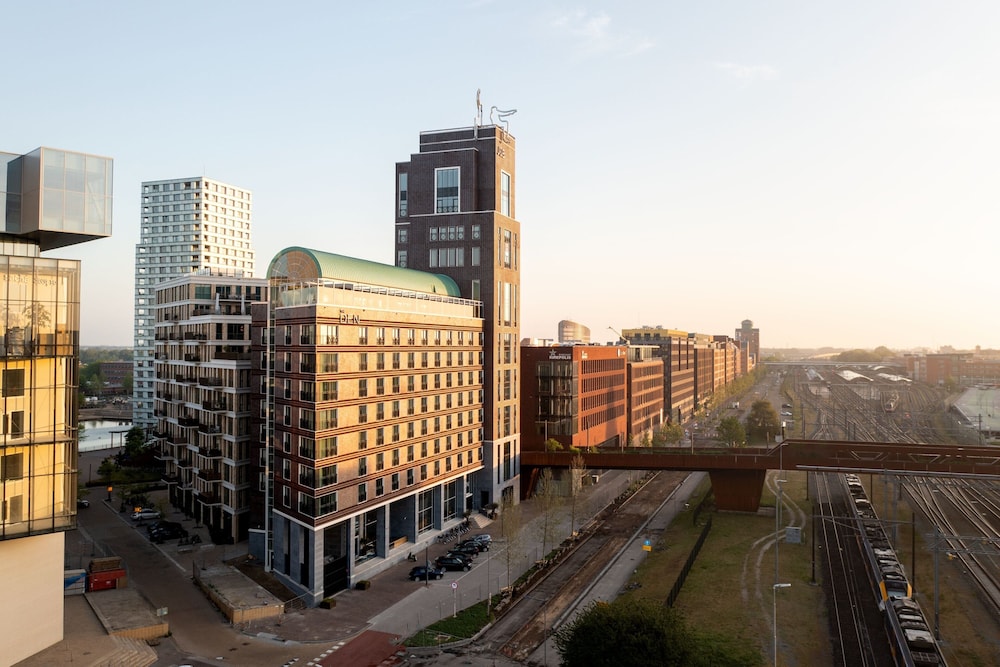 The Den, ‘s-Hertogenbosch, a Tribute Portfolio Hotel 3/49