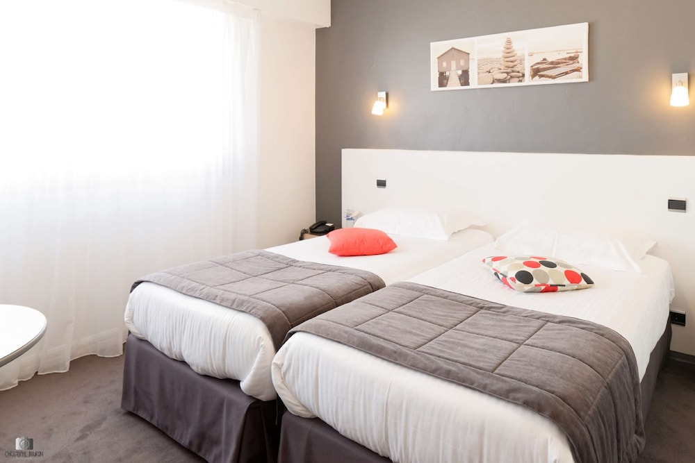 Kyriad Prestige Les Sables D Olonne Plage Centre Des Congres 16/65