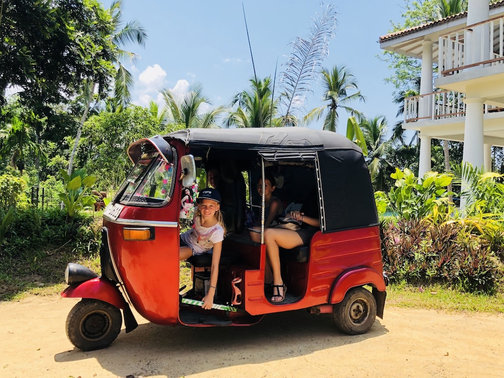 Good Vibes Villas Retreat And Restaurant 28/44