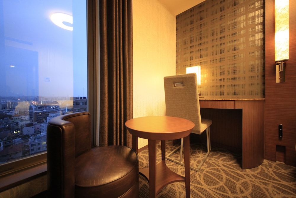 Richmond Hotel Premier Tokyo Schole 58/89