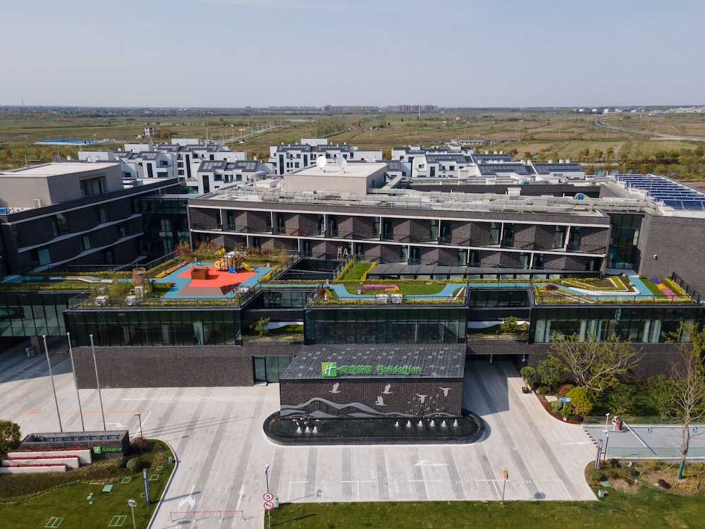 Holiday Inn Shanghai Chongming 2/24