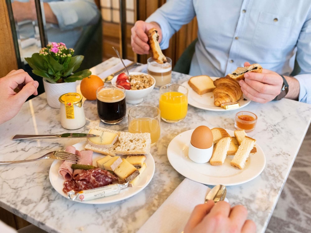 Mercure Lyon Centre Chateau Perrache 30/50