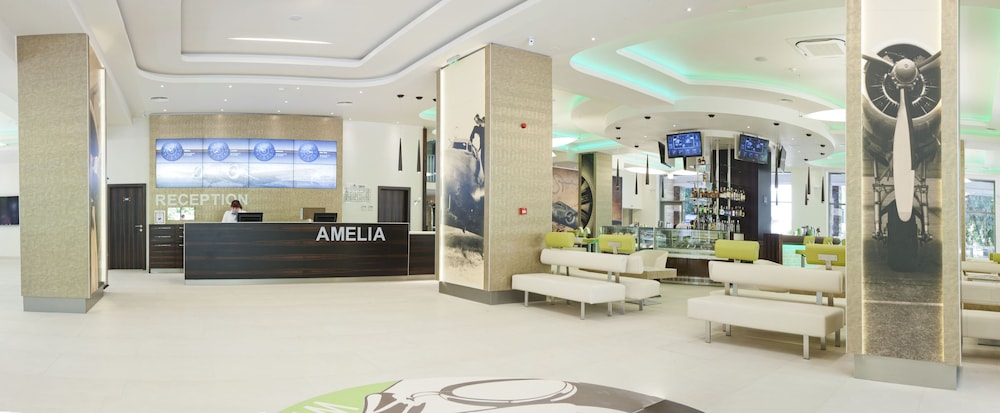 AMELIA HOTEL 10/45