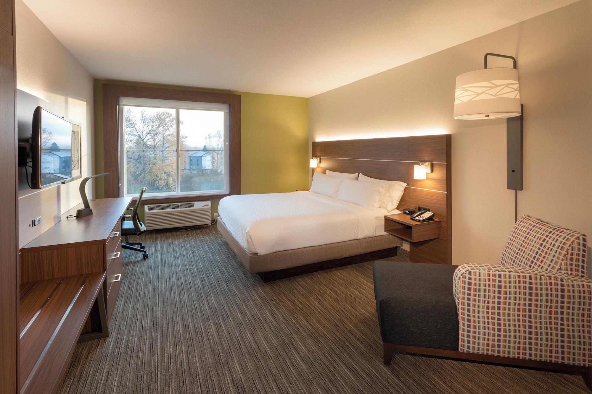 Suite, Multiple Beds, Accessible
