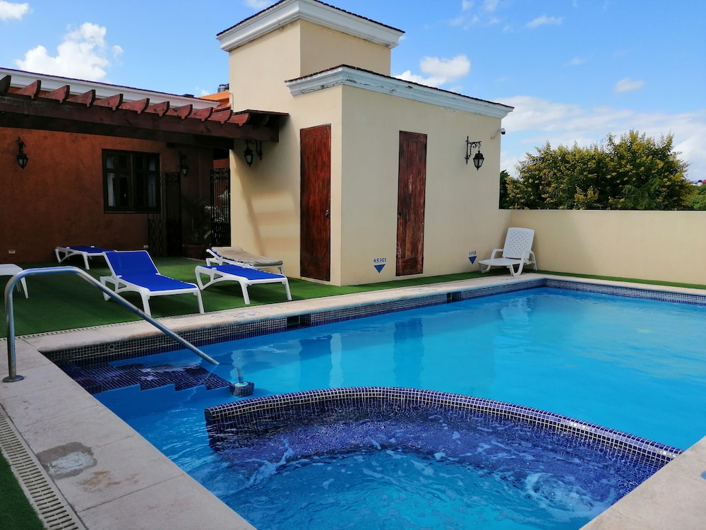 Boutique Hotel Palacio 69/72