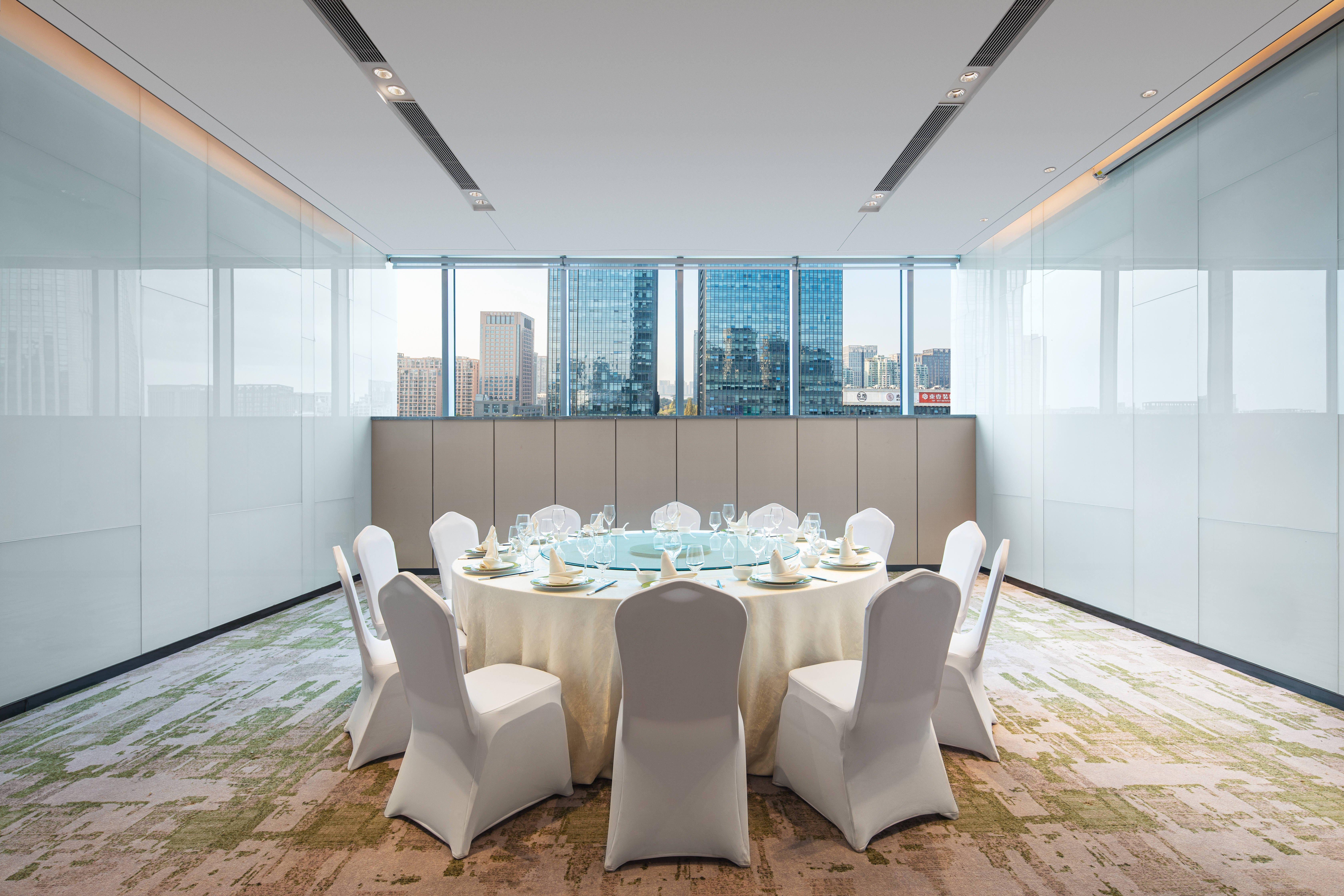 Holiday Inn Hangzhou Binjiang 46/56