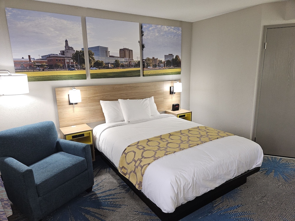 غرفة بسرير كوين لذوي الإعاقة، Days Inn by Wyndham Davenport 6/10