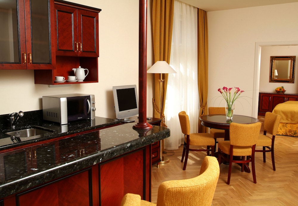 Elysee Hotel Prague 40/66
