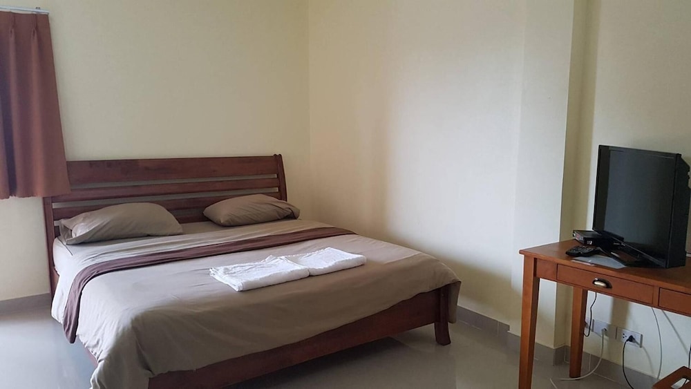 Wattana House 25/37