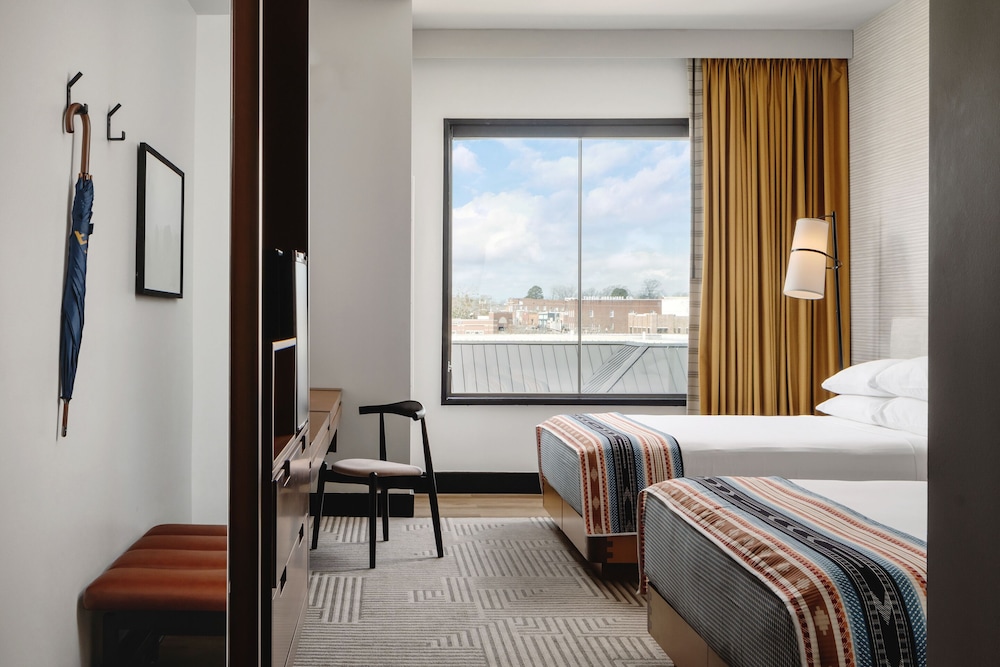Hotel Tupelo, a Wyndham Hotel 42/56